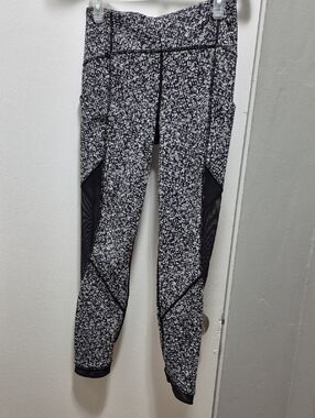 lululemon athletica Black & White Speckled Mesh Inset Leggings